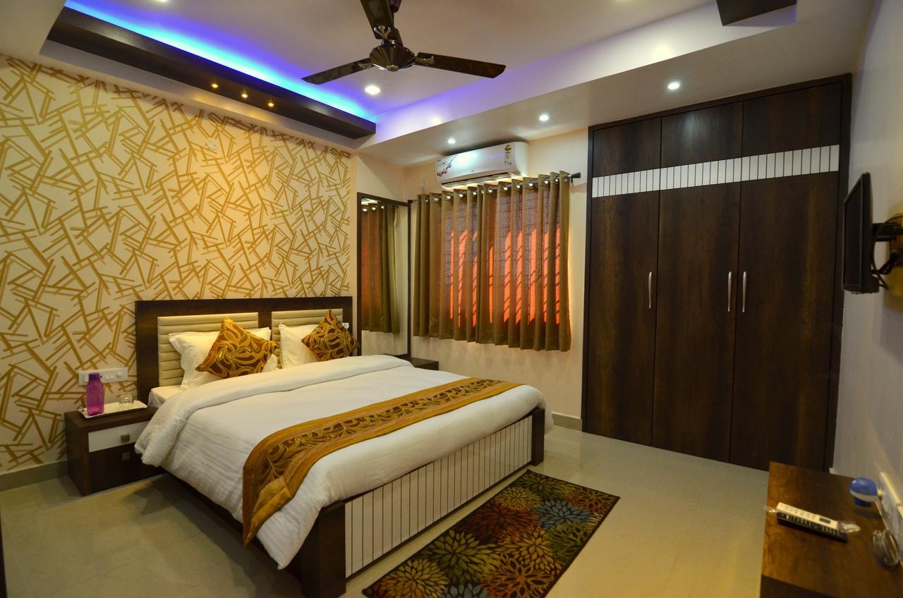 Tulip Residency Hotel Dibrugarh Exterior photo